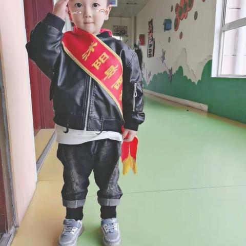 西湖钟书幼儿园小蒙二班宝贝成长分享