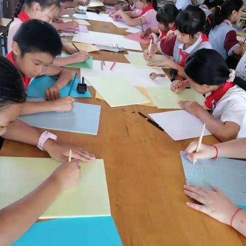 限时讲，合作学，精准练——晶桥中心小学“新雅课堂”综合组教研活动