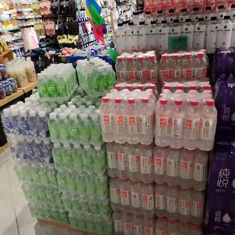 1206东方雅园自有品牌食品陈列