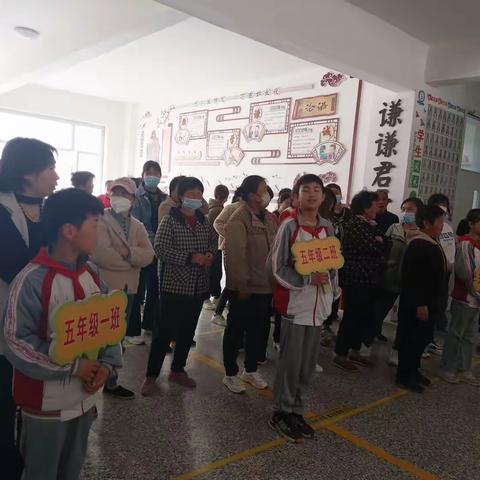 “双减”生根开花，社团大放光彩—— 张寨镇中心小学中心校区五六年级家长开放日活动