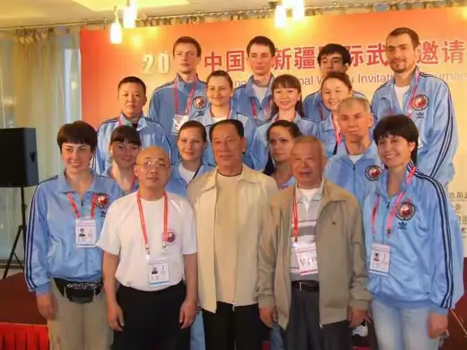 松溪拳传人，中国武术六段 杨旺