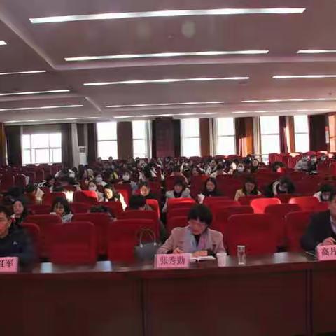 费县初中语文第三次新教师培训会暨乔红军名师工作室会议圆满结束