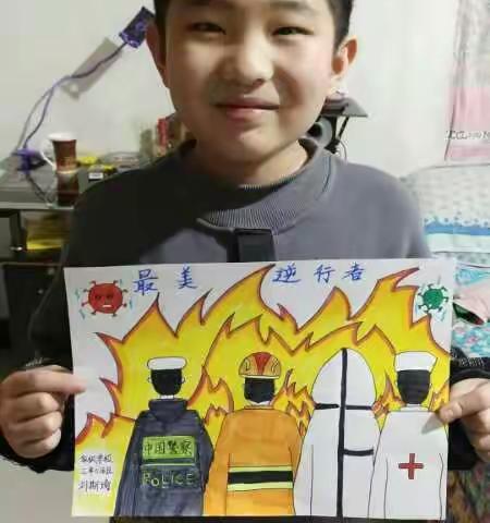 华枫学校三年级学生以手抄报形式展示了“生命的意义”