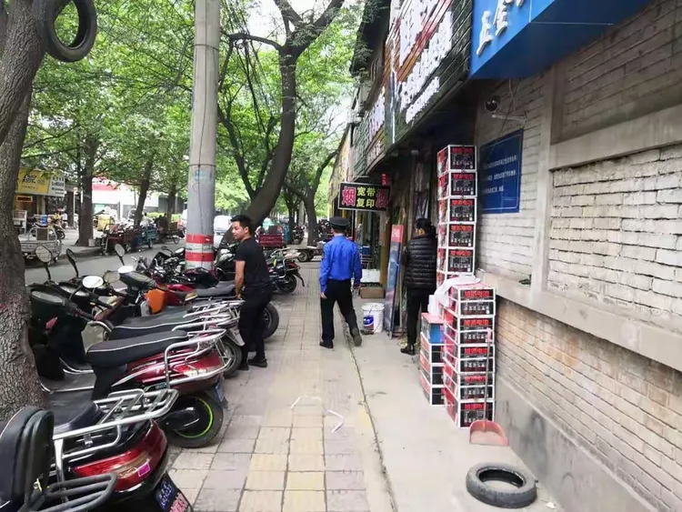 太华路执法中队4月23日工作动态