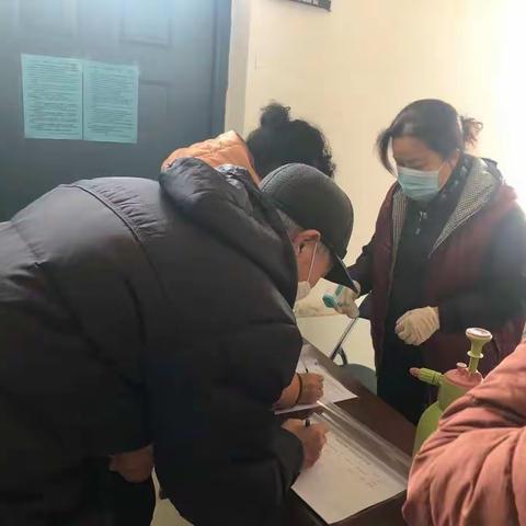 虎南社区召开“第十届社区居民委员会换届选举实施方案向居民代表通过大会”