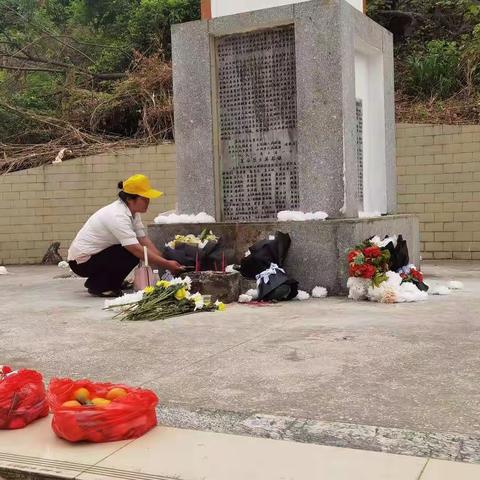 “缅怀革命先烈，铭记革命历史”  ——记山北乡石马小学2021年学习党史 感觉恩 跟党走主题活动