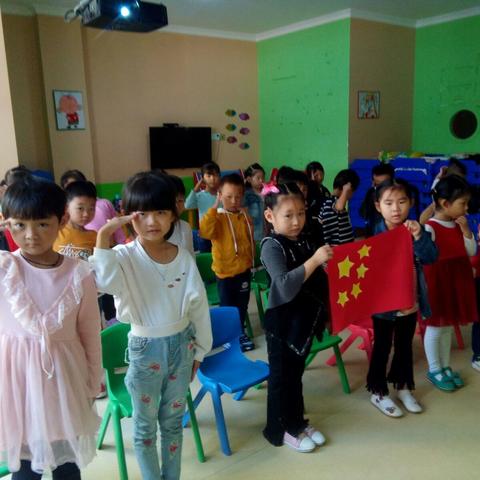 “祖国，妈妈，生日快乐！”新起点幼儿园大二班国庆节为祖国献礼！