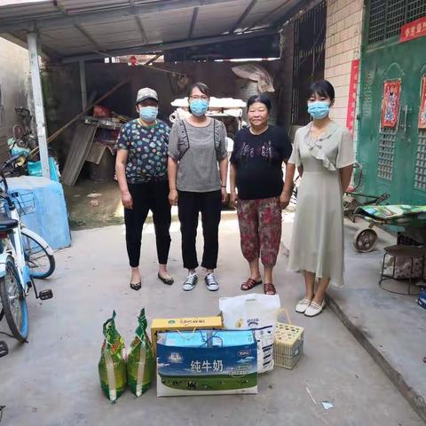 开封市城乡一体化示范区水稻乡开展2022年“情暖中秋佳节、关爱失独家庭 ”走访慰问活动