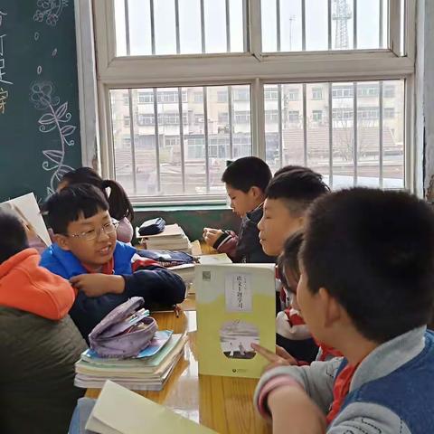 殷都区水冶镇小东关小学阅读社团