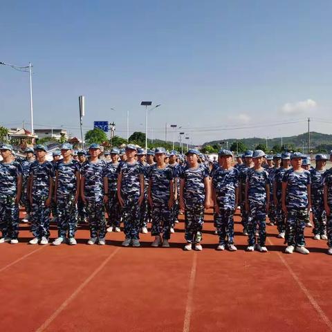 莫负年华，最美青春——百色市田阳区实验中学“军训”篇