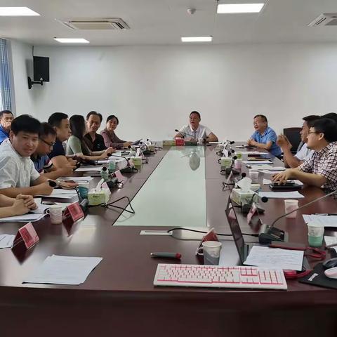 区政府常务副区长王明夫主持召开专题会议研究区综合服务中心项目建设等相关问题