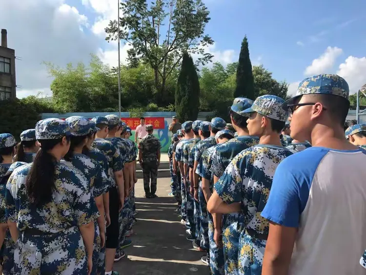 2017学年桃渚中学高中部开学典礼暨高一新生开训典礼!