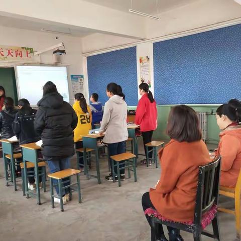 【实干郊区】――堠北庄联校暴马学校周四教研研讨活动之圆锥及圆锥与圆柱的区别！