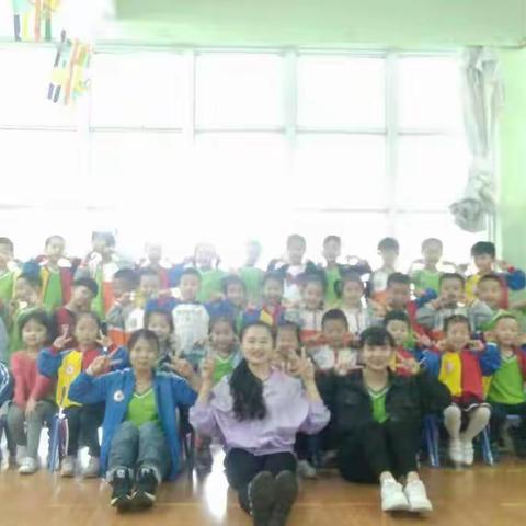 日出东方幼儿园——大3⃣班 恍然间，2018年1/3的时间又过去了，对四月说声再见，再向五月说声你好！