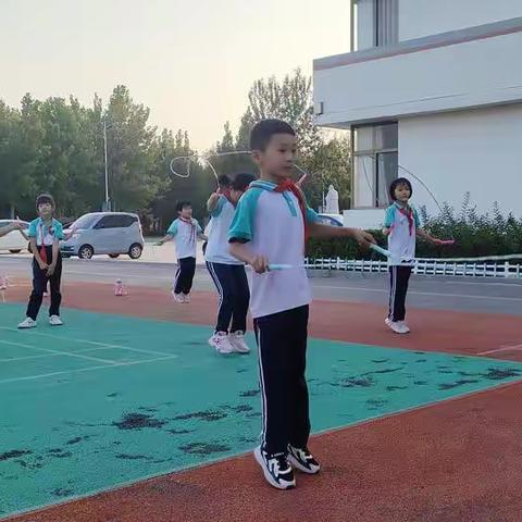 细绳轻舞，激情飞扬——北城受田小学乡村复兴少年宫花样跳绳社团
