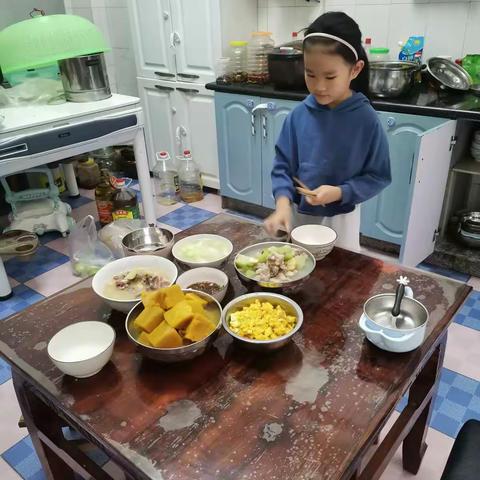 西畴县第一小学二年级2班周开波