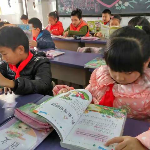 人民路小学“百年校庆”系列之“书香班级”评比活动