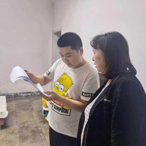 入户宣传排隐患  做好度汛“吹哨人”