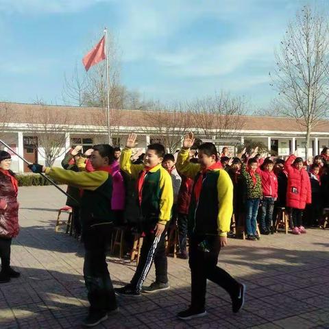 中国少年先锋队龙山学区权庄小学召开第三次少代会