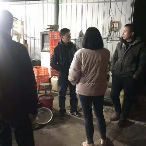 杜城街办持续开展夜间巡查