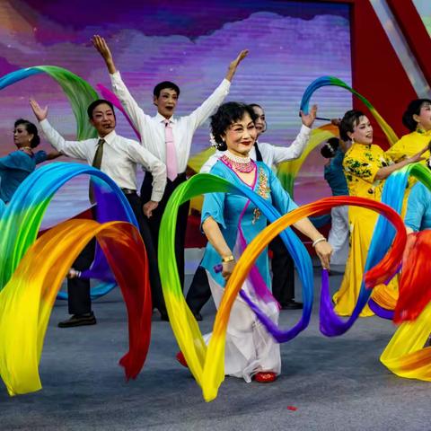 参加绽放夕阳江苏赛区比赛图片转辑