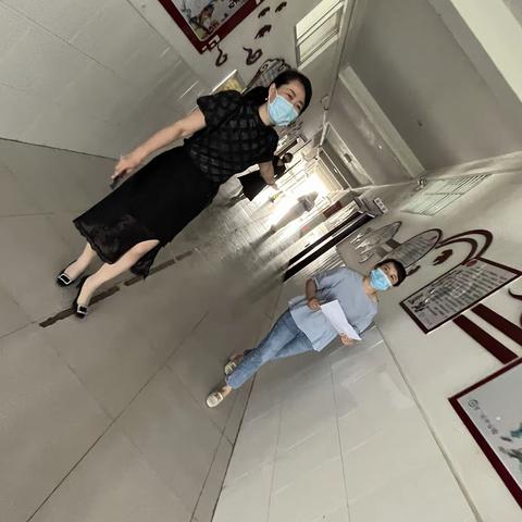 让墙壁说话，让文化开花——安顺市平坝区天龙中心小学班级文化评比活动