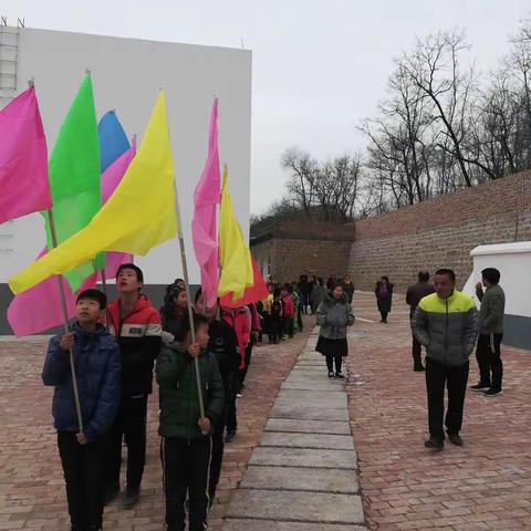 麻子街小学第六届冬季越野赛剪影