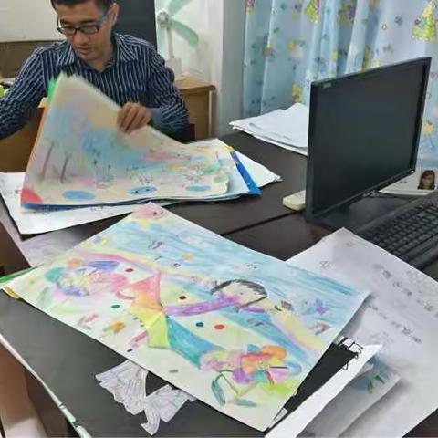 海口市龙峰实验小学小学生“创建文明卫生城市，共建和谐美好家园”漫画大赛的评选工作