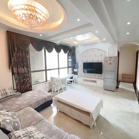 ⭐️🔑东站万达旁，59.8万维多利亚中间楼层精装修3-2-2，产权79，实际90。拎包入住带全屋品牌家具家电。V61234