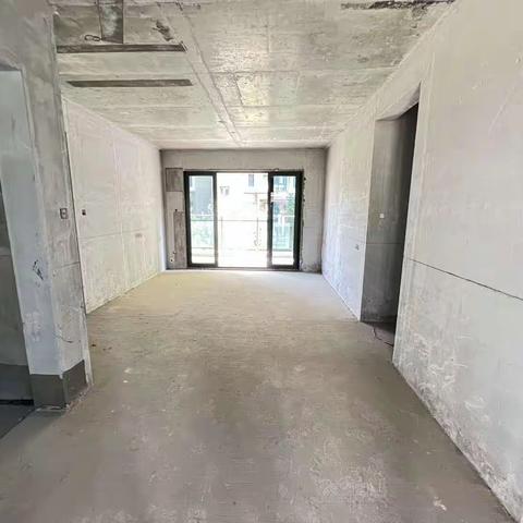 🔥⭐️🔑城北碧桂园一梯两户洋房，前后中庭，产权117，89.8万，新证不包，小刀来。v61234