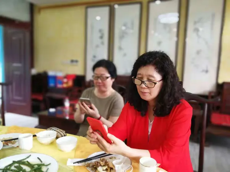 杨凤玲