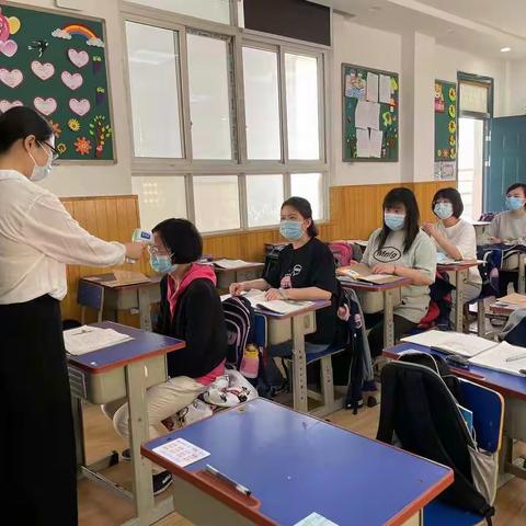 钟家村小学多点触发预警应急演练——本部五年级组