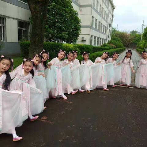 校园艺术节《苏堤春晓》