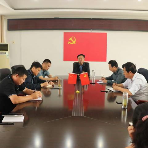 县公路局召开道路绿化美化工作推进会