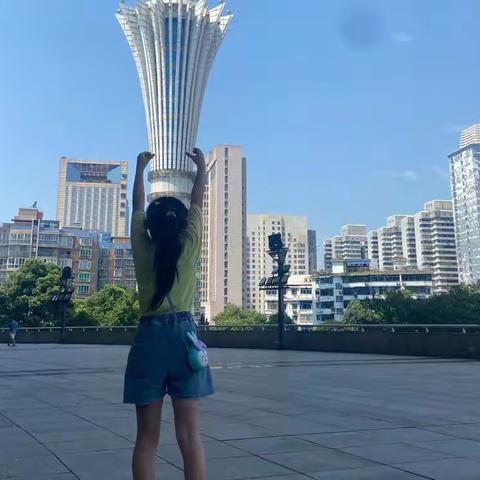 菲菲快乐的又一天