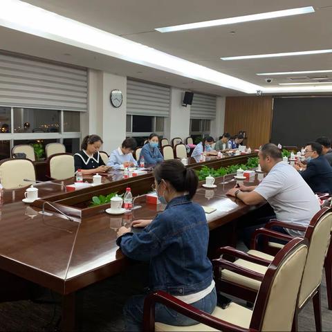 以案为鉴  以案促改——市区二支部纪检专题会议