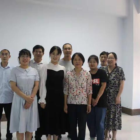 初秋微凉季，恰是学习时——临沂实验中学南校区举行道德与法治视导研讨活动