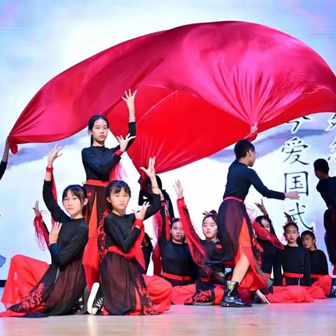 心中有情，笔下生花——612班（上）佳作第五辑《笔尖流出的故事》