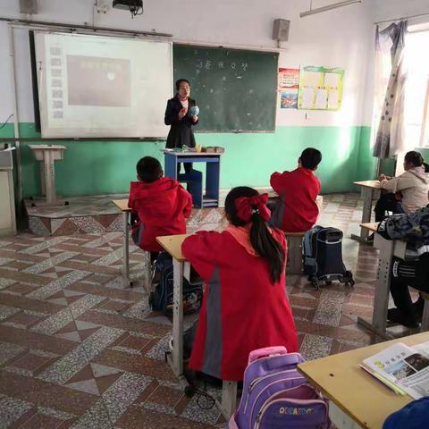 黄南学校公开课进行中……