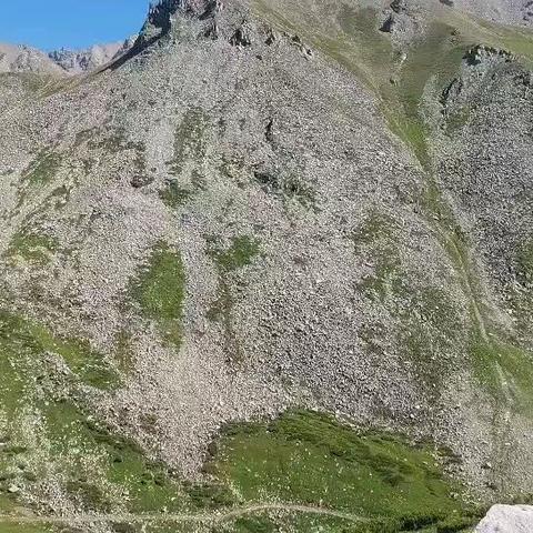 独库公路，一天体验一年四季景不同