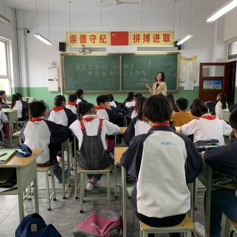 侯马市零六学校5.12防灾减灾疏散演练