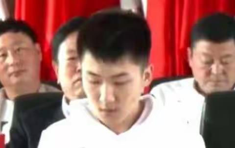 清华学子艾明思励志报告会