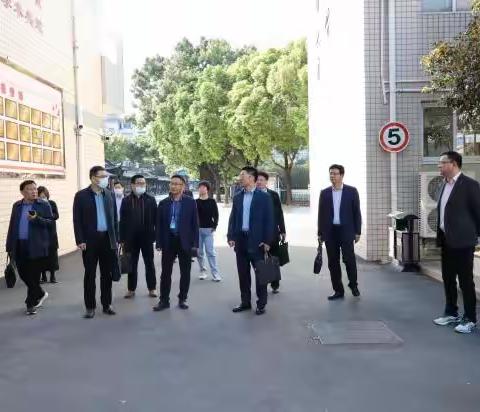 琼园宜园一水连                                    交流学习收获丰