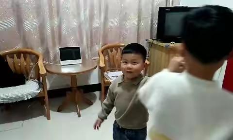 童心共战疫 居家也精彩——仵龙堂乡王官屯幼儿园居家生活指导第四周活动纪实