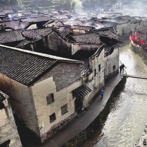 杨源《 四平戏》