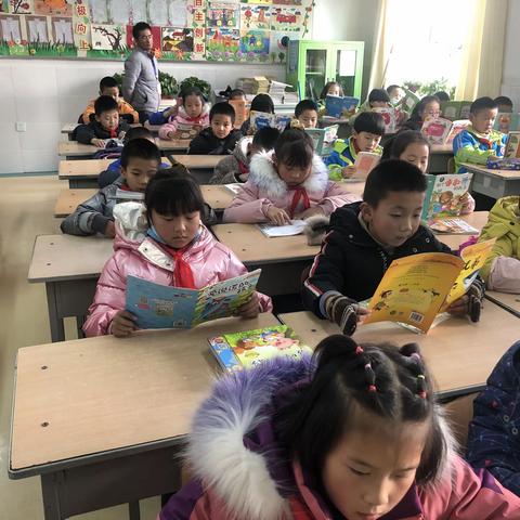 品味书香 静待花开—养正小学二年级五班阅读社团“品味书香 快乐成长”读书活动成长记