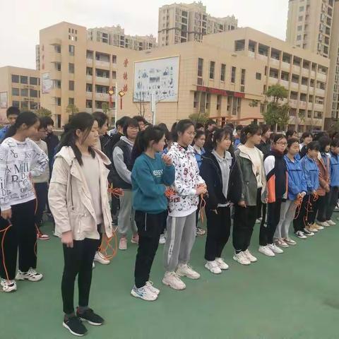 固始七中九年级中招体育模拟考试掠影