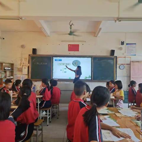 落实新课标，发展学生核心素养         ——化州市教育教学研究室视导研讨活动