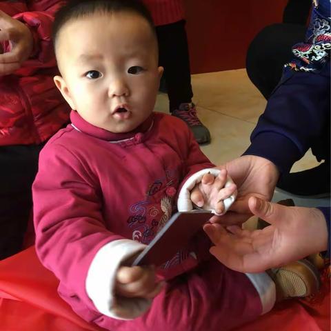 解知行小朋友周岁快乐！