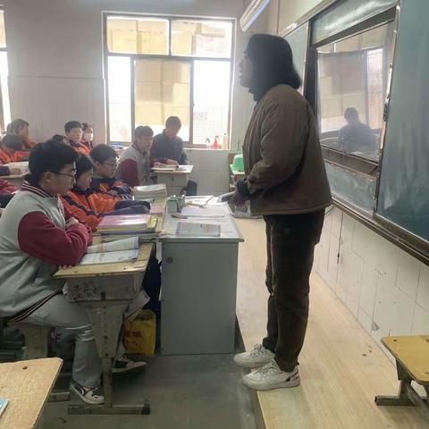 研课磨课促教研，强化技能共成长——实验教育集团咸平校区教研活动